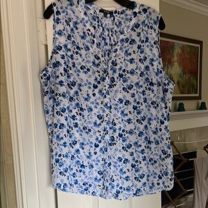 NYDJ White and Blue Buttoned Blouse with Mandarin Collar EUC